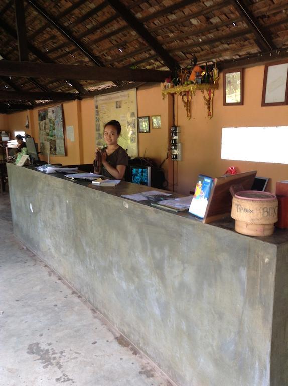 Thakhek Travel Lodge Exterior photo